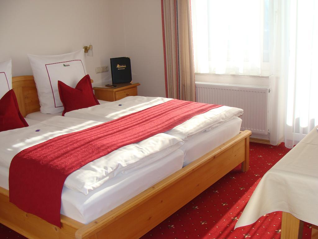 Hotel Drei Tannen Bodenmais Pokoj fotografie